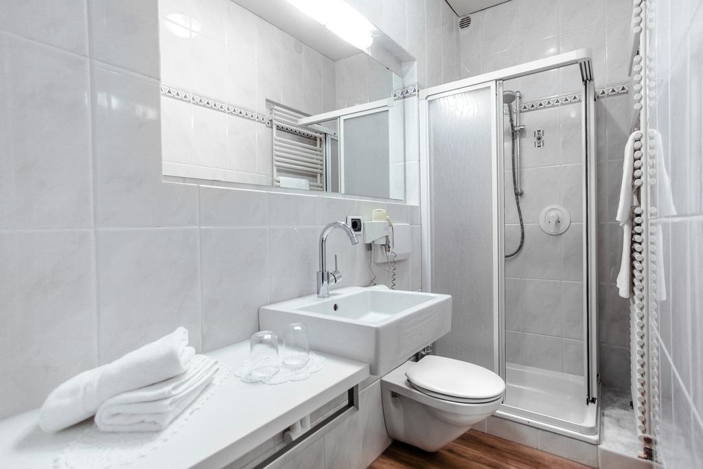 Hotel Weingarten 가르가쪼네 외부 사진